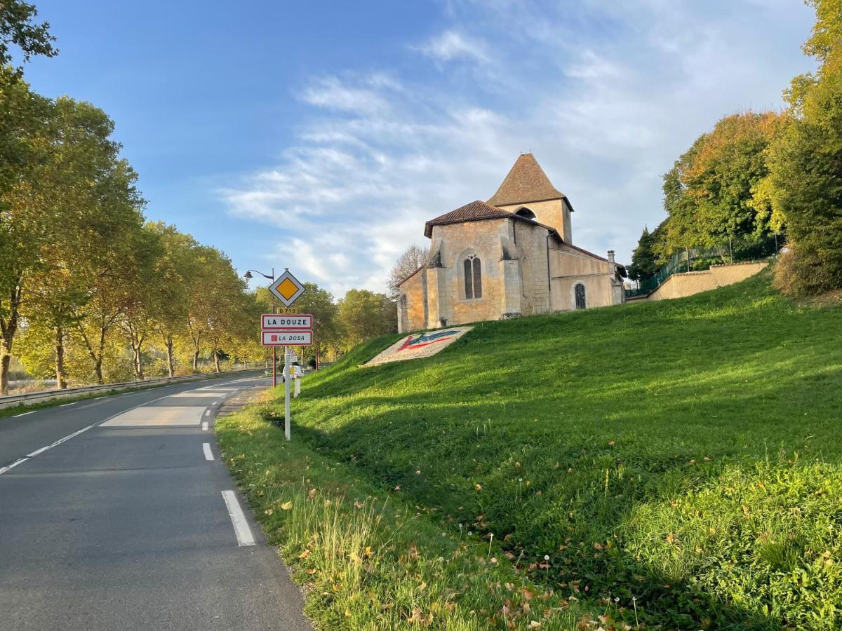 Gite Des Petites Fayes Sud La Douze Esterno foto